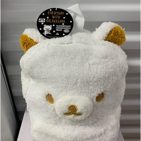 New Rilakkuma Fuzzy Sherpa “Every Day With Rilakkuma” Backpack Japan Exclusive - Picture 3 of 15